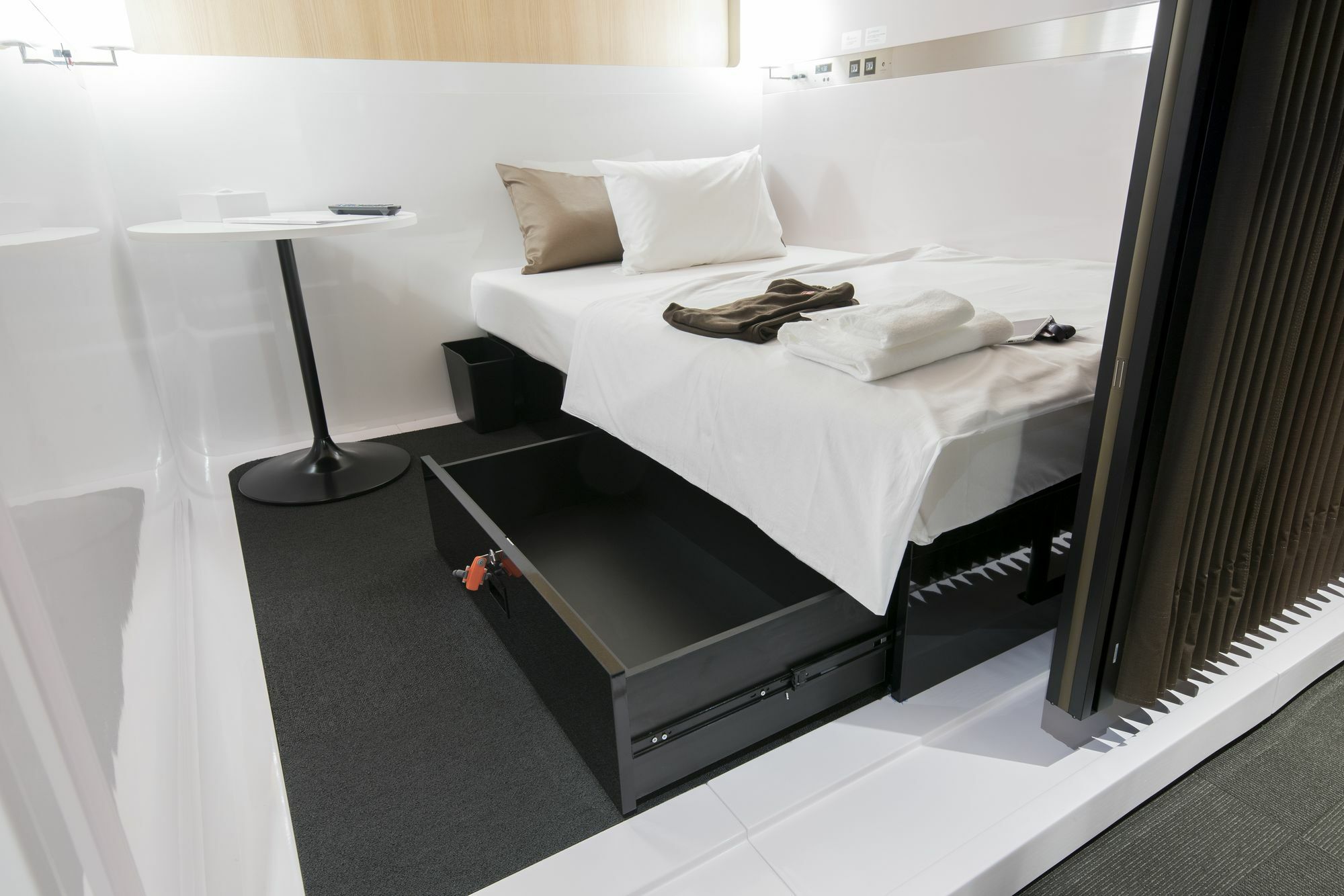 First Cabin Kyoto Arashiyama Экстерьер фото